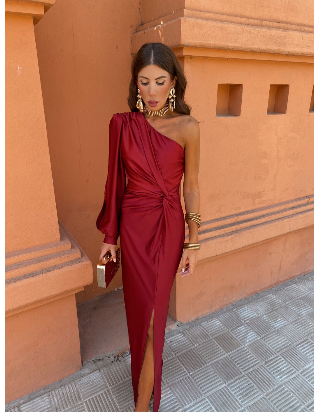 ALICIA™ | Vestido Elegante Con Un Hombro Descubierto